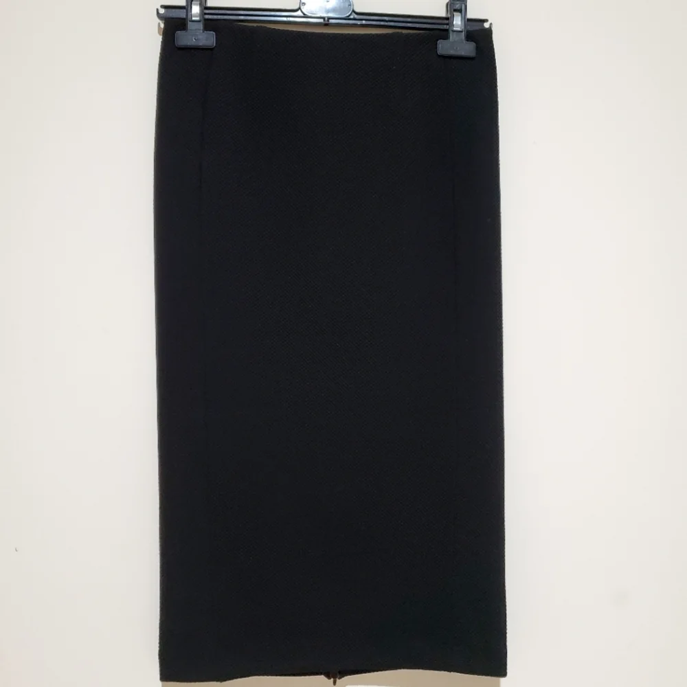 H&M Black Pencil Skirt Size S